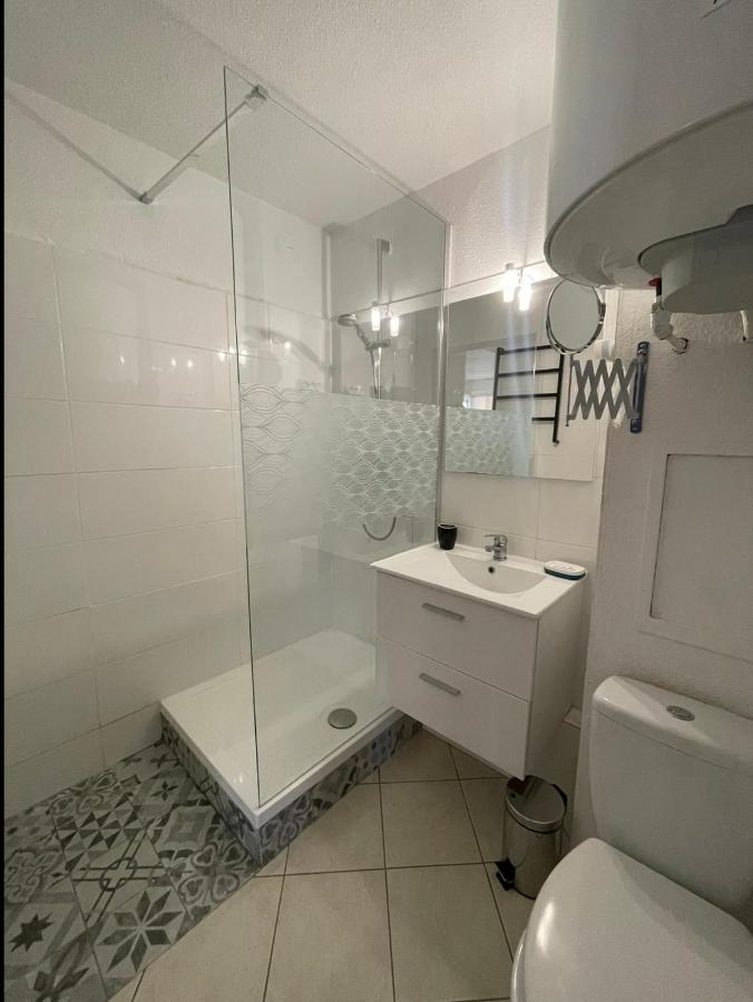 Charmant Appartement A Quelques Metres De La Plage Ла-Лонд-ле-Мор Экстерьер фото